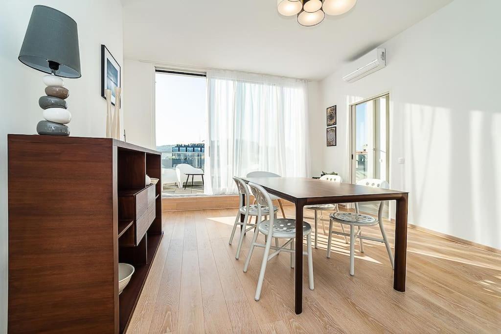 Apartmán High-class Rooftop Apt. With Spacious Terrace Prague